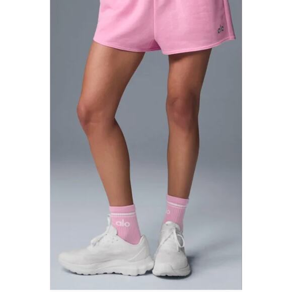 Alo Sweet Pink Crew Socks Sold Out Color Size M NWT - Picture 2 of 3